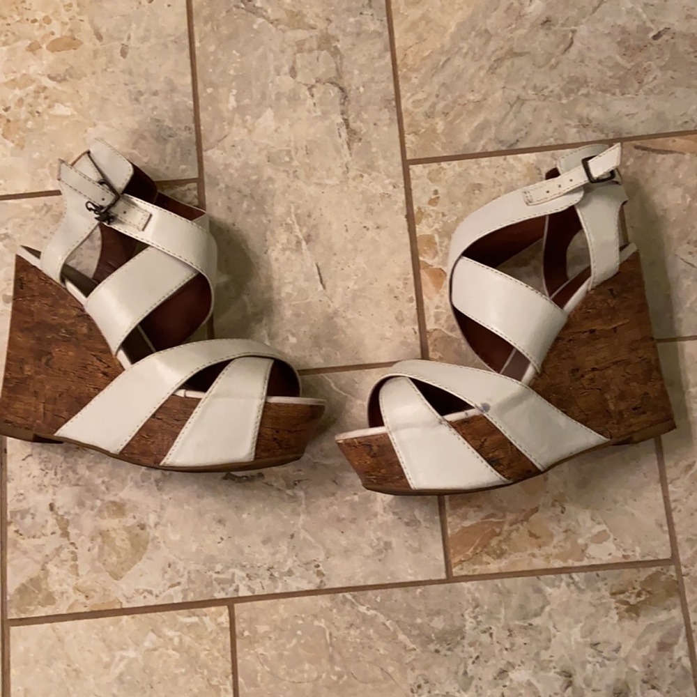 Wedges - Picture 2 of 5